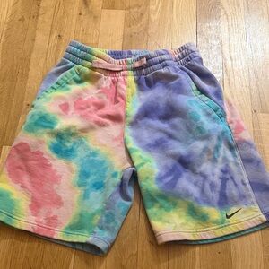 Nike Kids Colorful Tie-Dye Shorts sportswear .